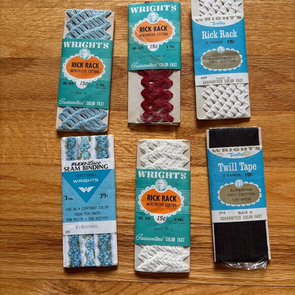 Sewing Notions and Thread Bundle Vintage - Picture 3 of 16